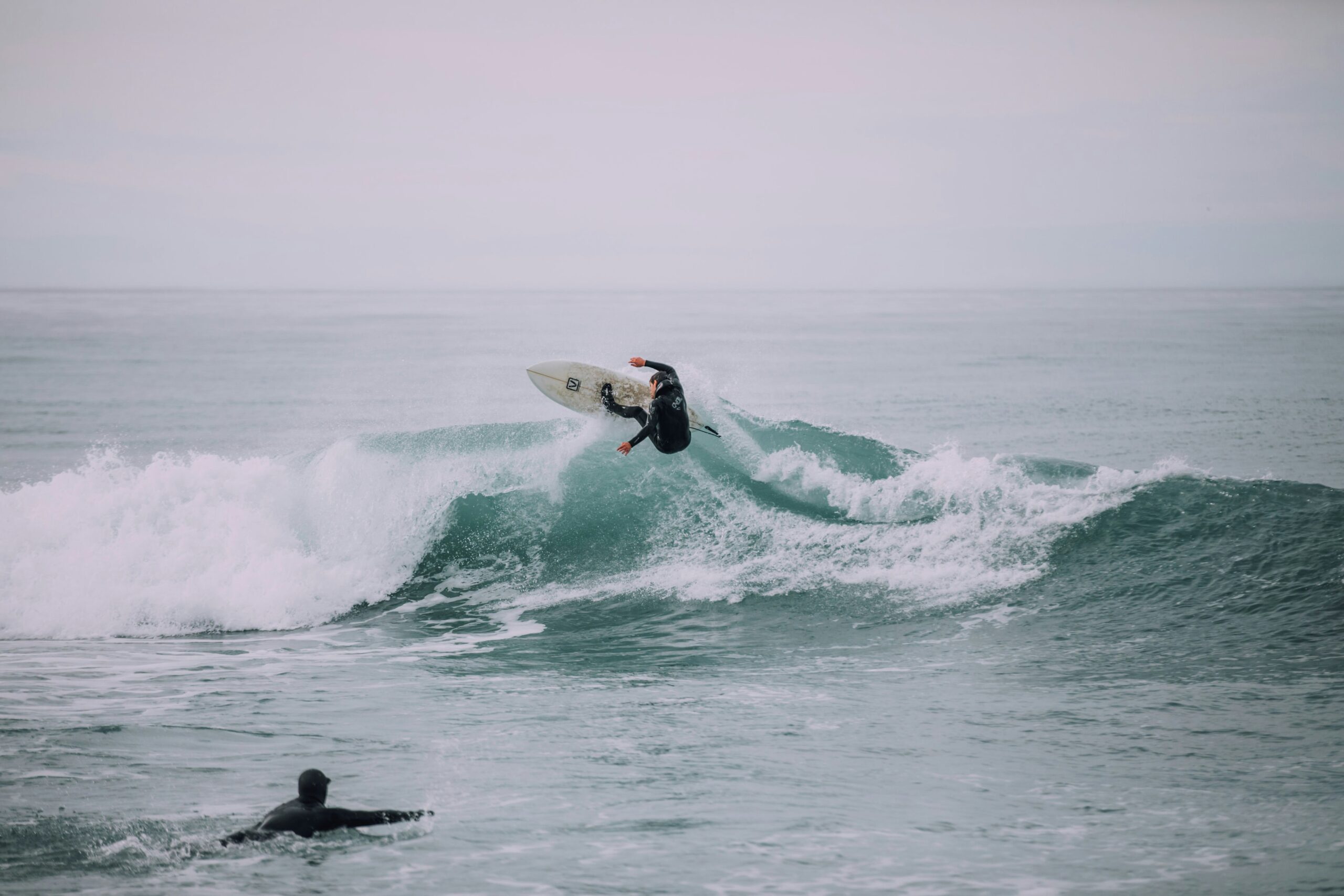 Holland Pierik- Surfing Techniques